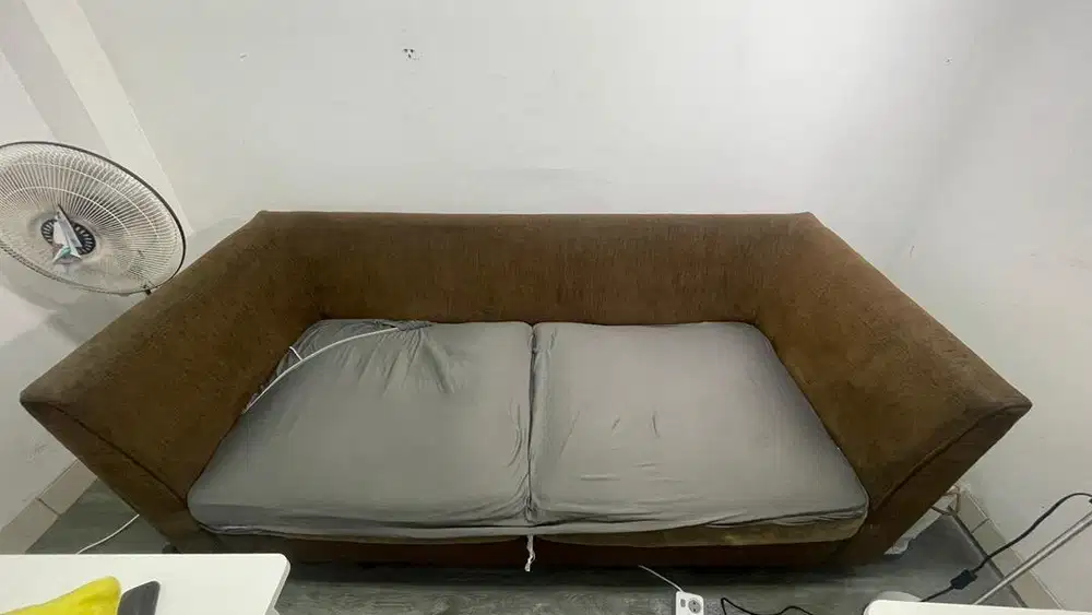 Sofa 2 seater 180cm