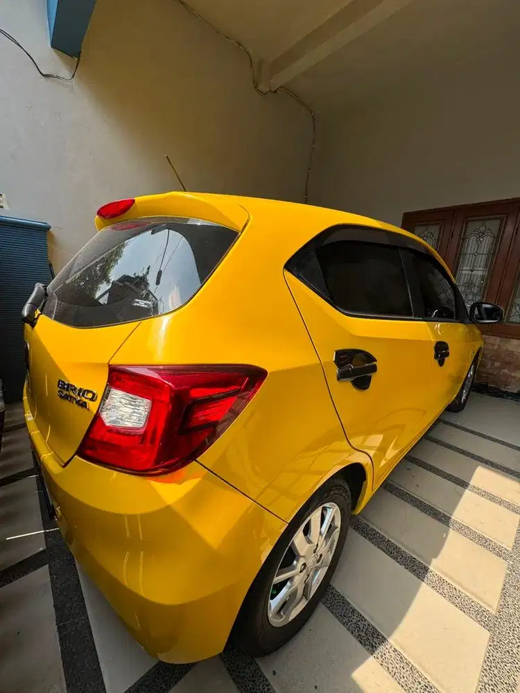 DIJUAL HONDA BRIO E CVT 2022