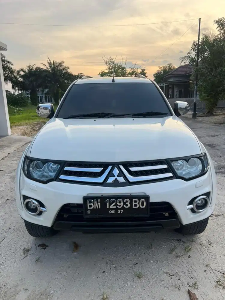 MITSUBSHI PAJERO DAKAR A/T 2014