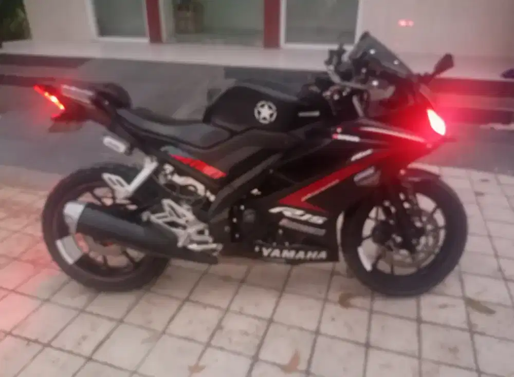 di jual yamaha R15 v3