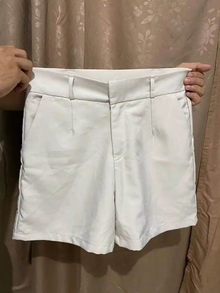 Celana cream bagus