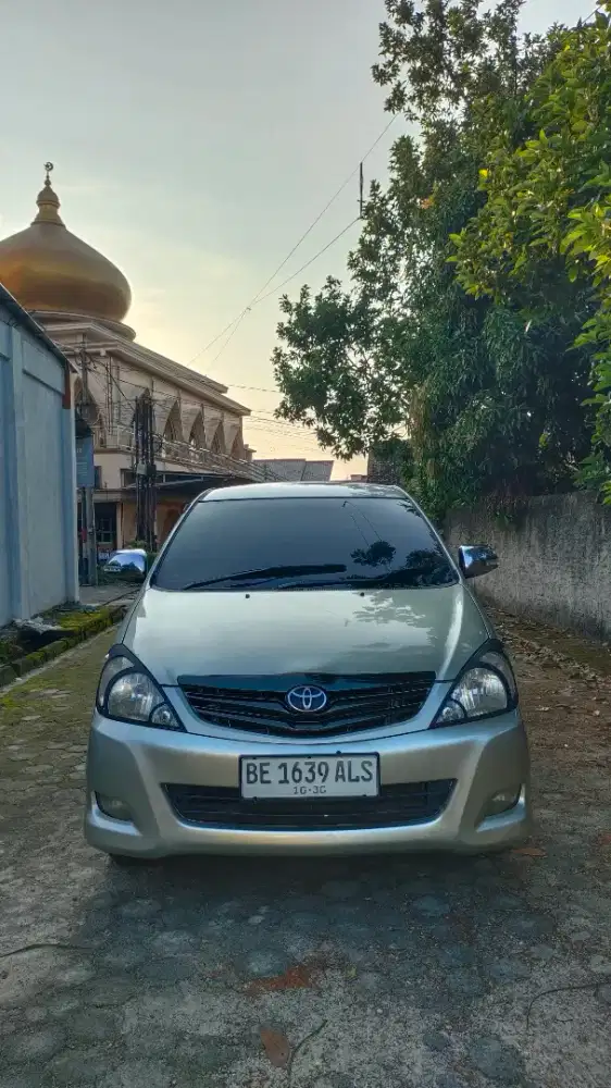 Innova G Diesel Matic