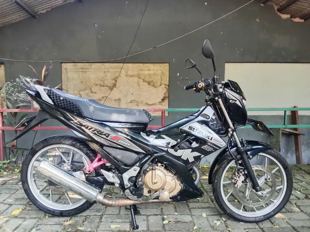 Suzuki satria Fu 150 th 2015 tinggal gass