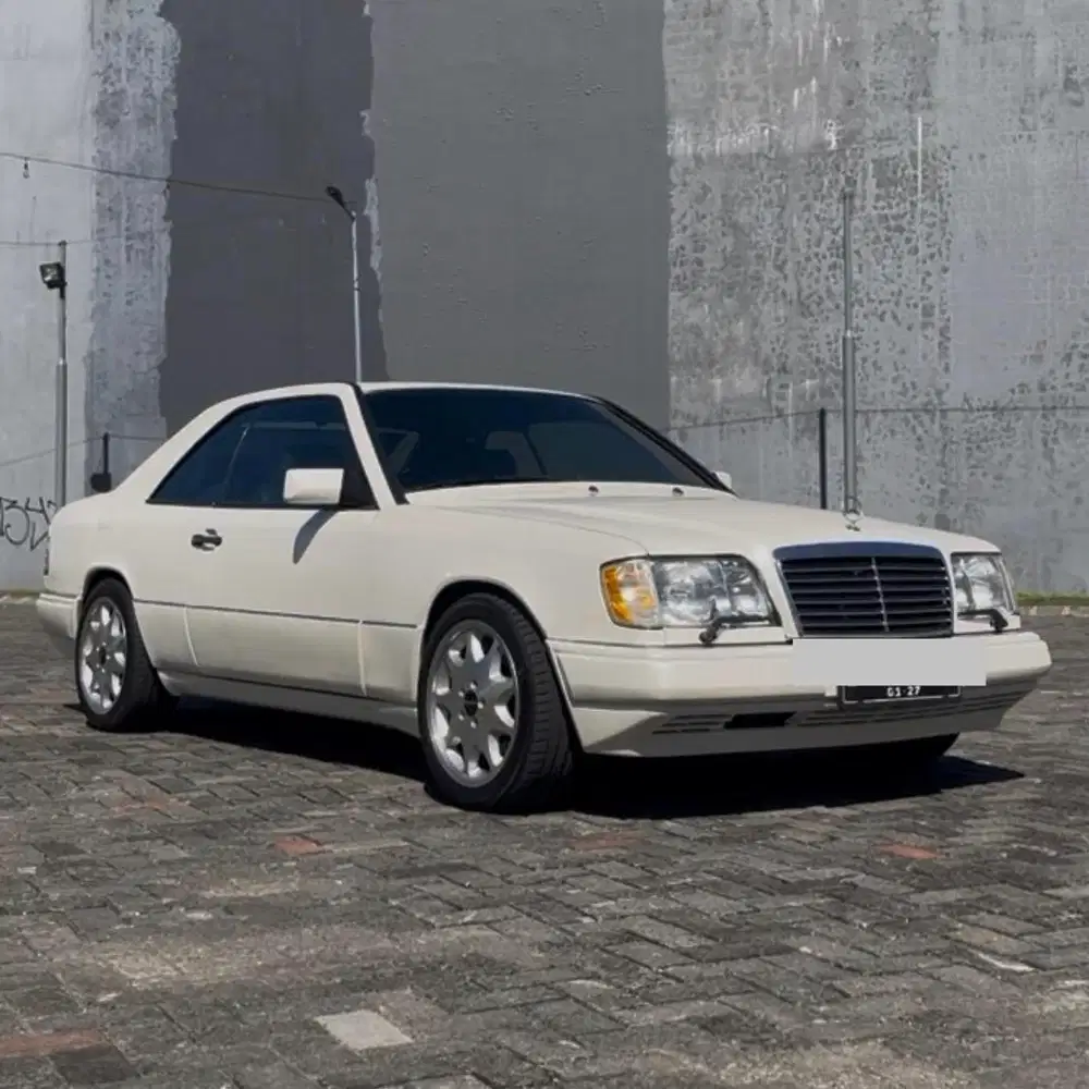 Mercedes Benz 300CE  AT 2pintu 1992