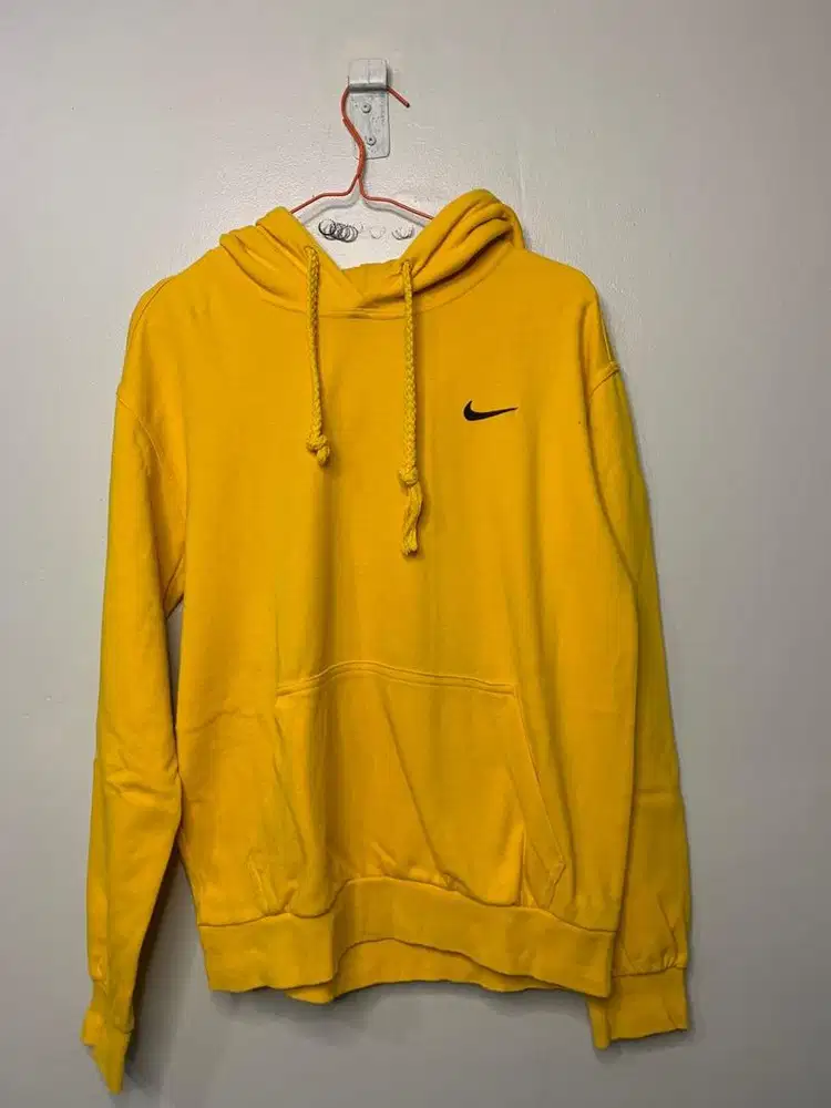 Hoodie kuning bagus