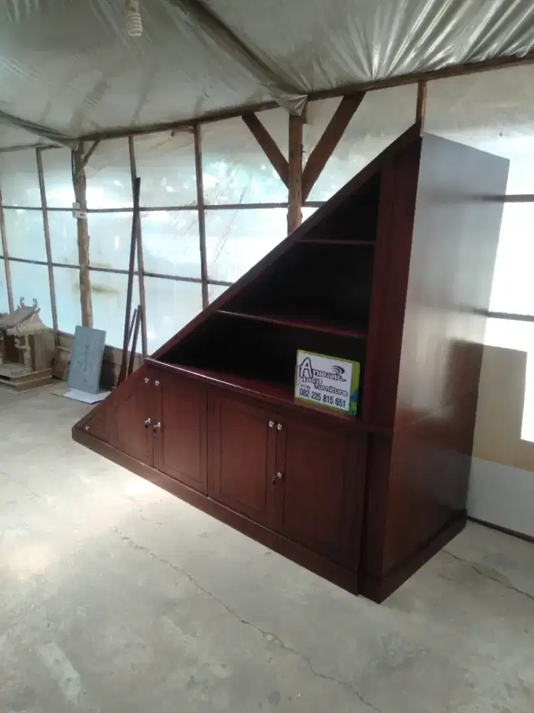 Almari hias bawah tangga full kayu jati