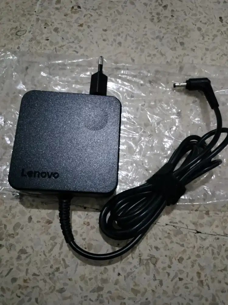 Charger Laptop Lenovo