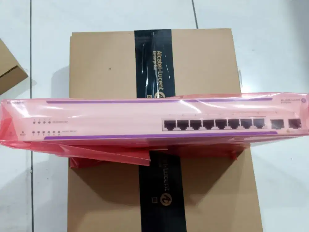 Switch PoE 8 Port 75W Alcatel OS2220-P8