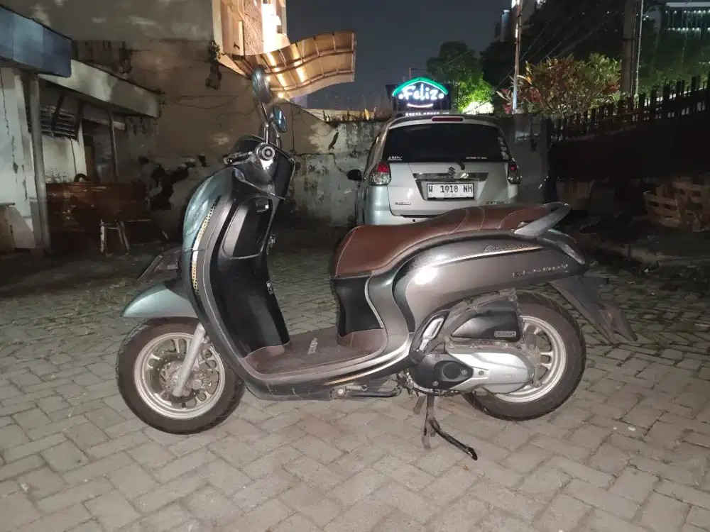 Scoopy stylish remote 2022