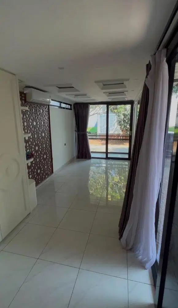di jual cepat 2 rumah kontainer