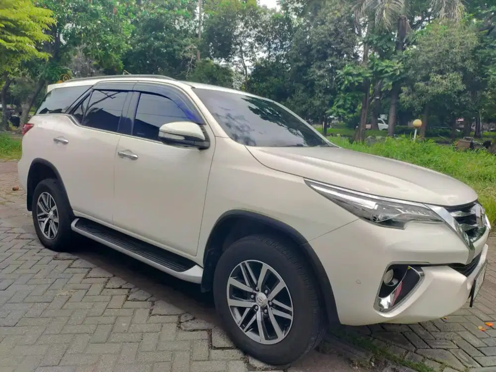Toyota Fortuner VRZ 2019 Km 80rb Istimewa Pemakaian pribadi