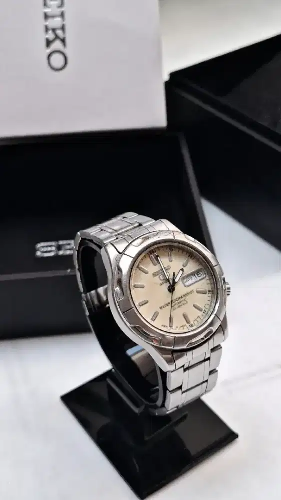 SEIKO 5 Sport Original, 7S36-0240 Made in Japan 23 Jewels, Automatic