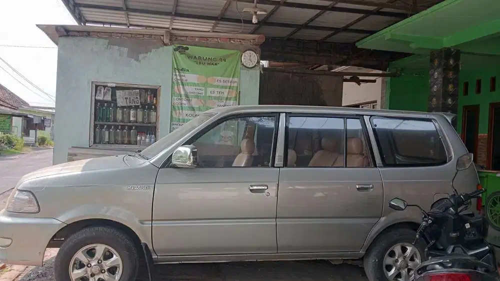 Toyota Kijang 2003 Bensin