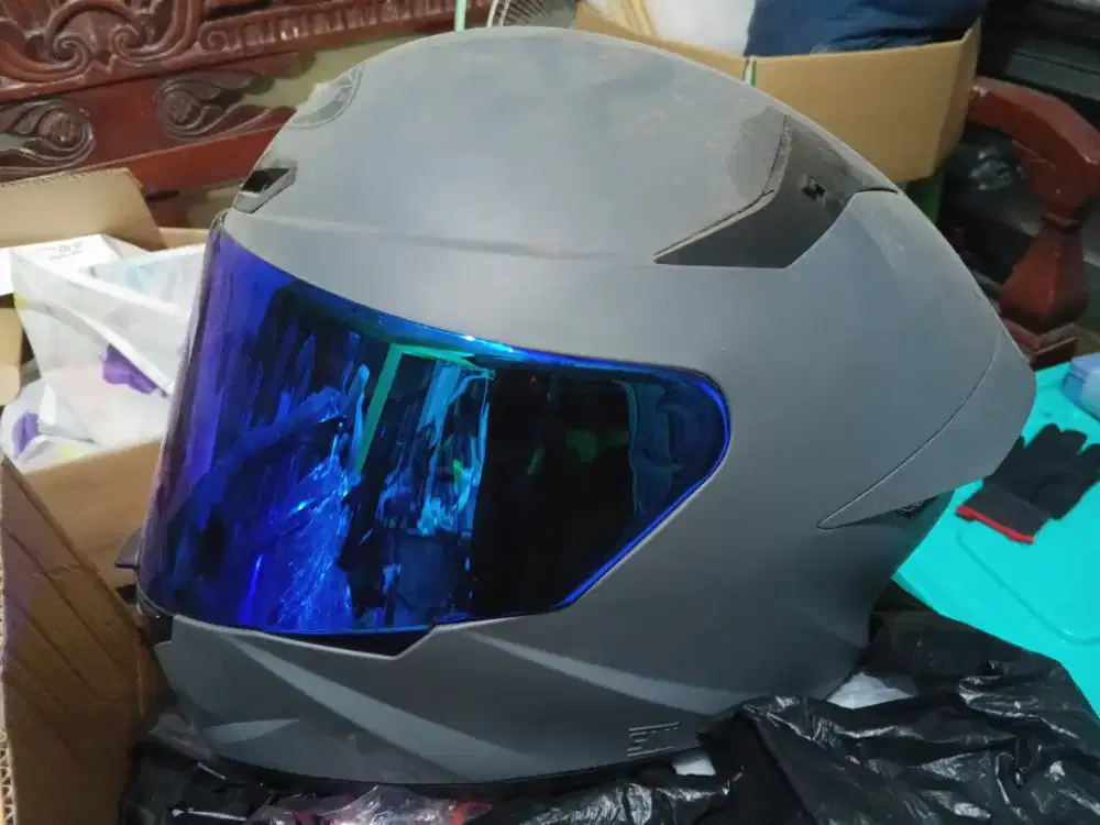 Helm kyt TT course