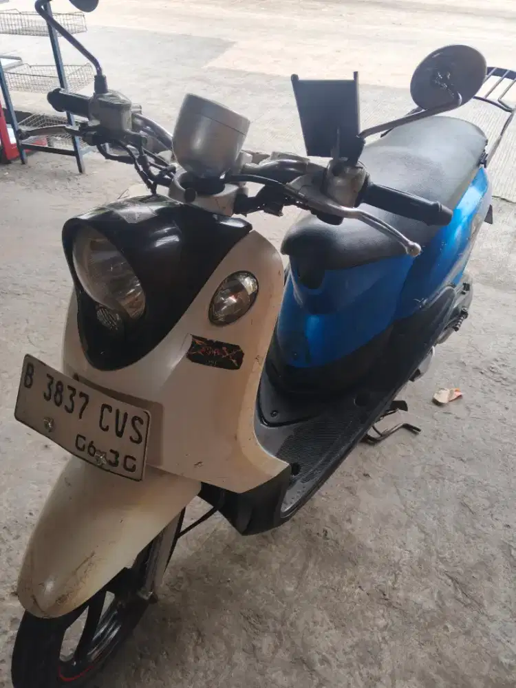 motor Yamaha fino 2012