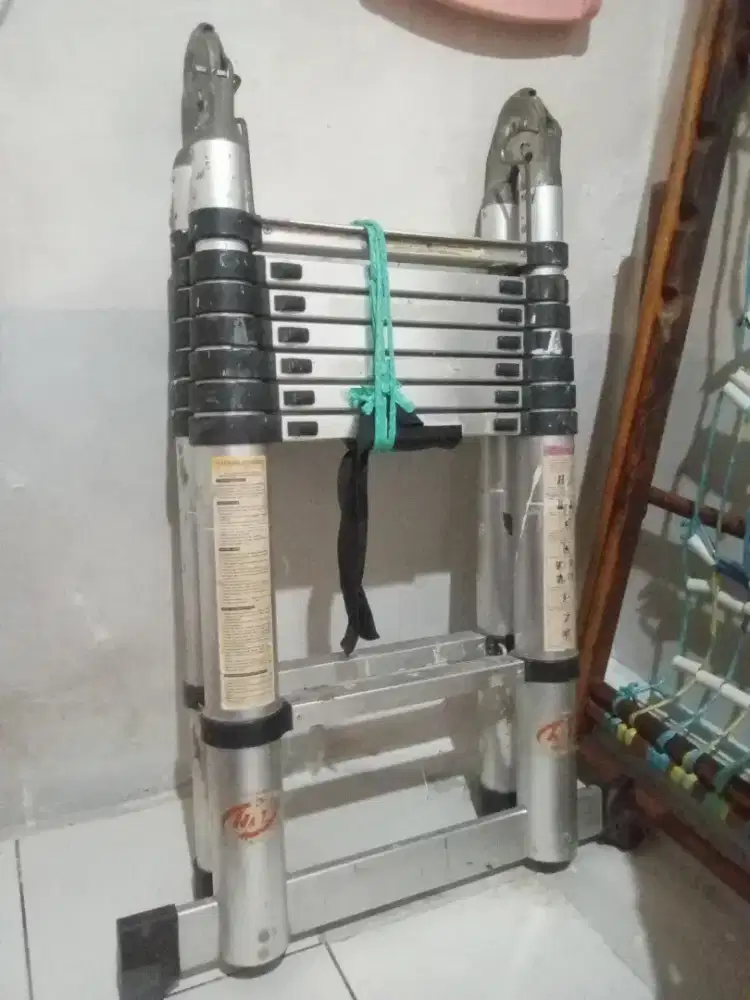 Jual tangga lipat