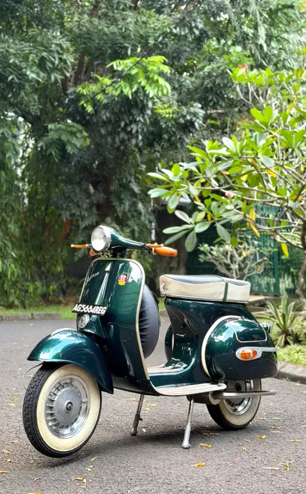 VGLBBISMILLAH 
PENGEN DIJUAL AJA
VESPA VGLB SIPIL TAHUN 1963