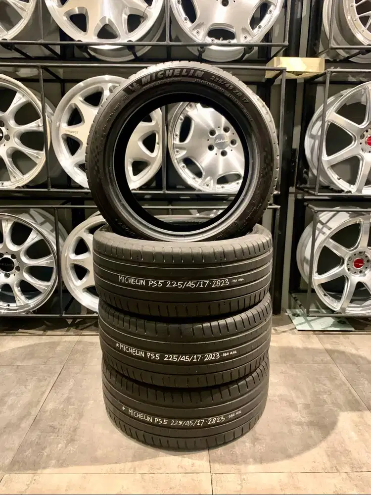 4 Ban Michelin Pilot Sport 5 225/45/17