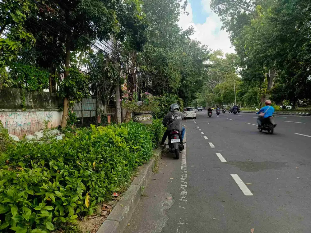 jl raya puputan depan plaza renon 9.2 are tanah di jual lokasi strategis