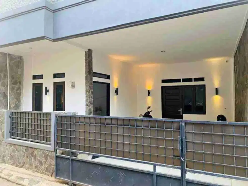 Rumah 2 Lantai di Jatibening - 3 Menit Ke LRT Cikunir 1