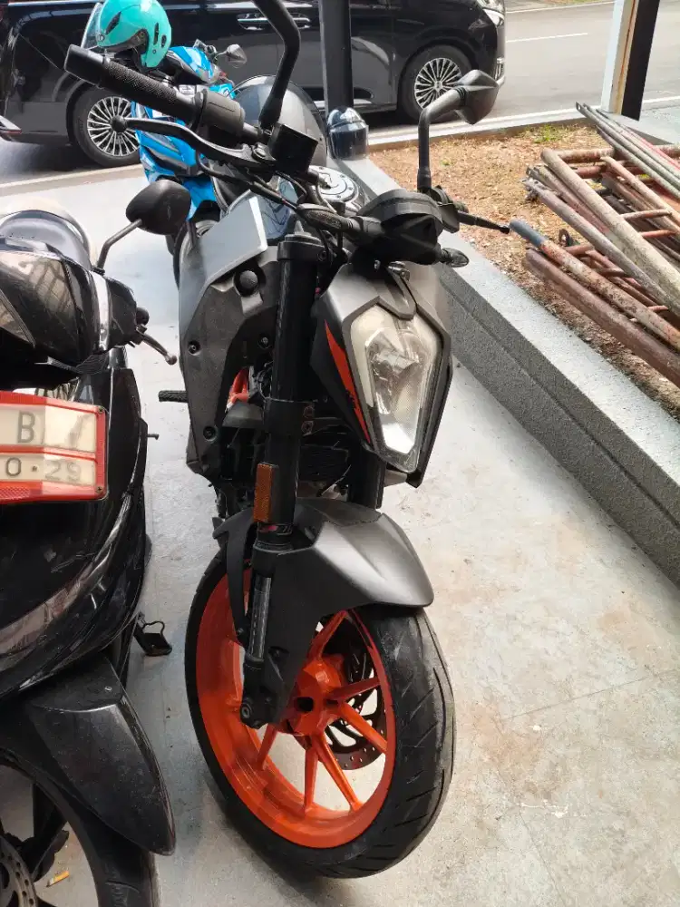 Dijual mtor ktm 250 CC. Pajak idup