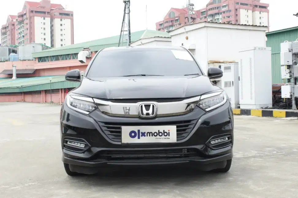 TDP 11 JT Honda HR-V 1.5 E Bensin-AT Hitam 2021