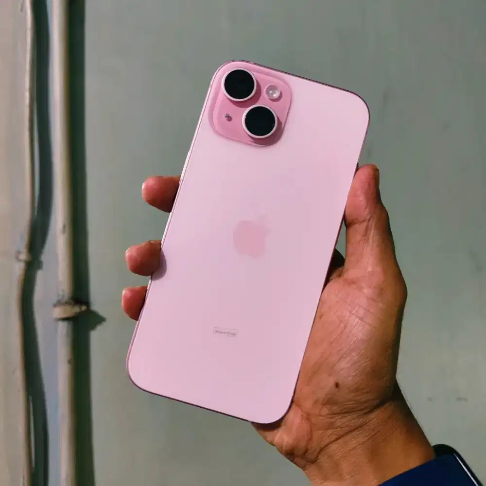 Iphone 15 128GB ibox bh 100 lengkap mulus normal