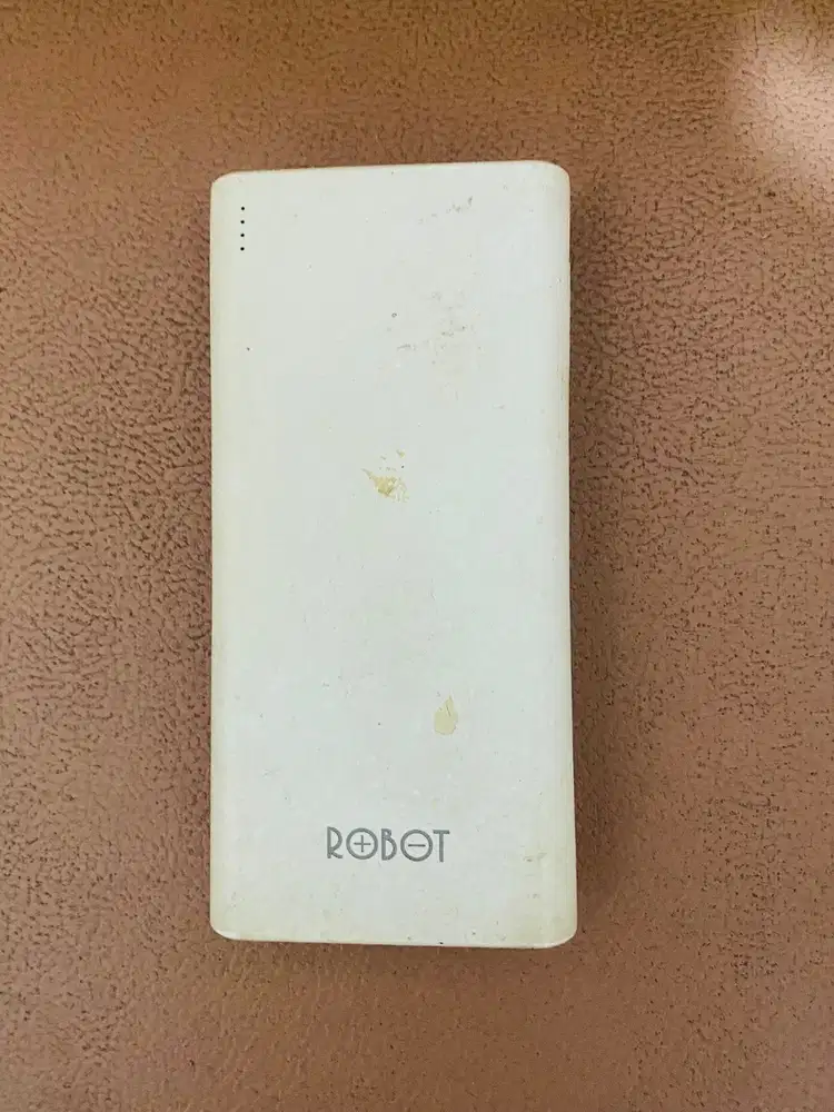 Powerbank robot vivan
