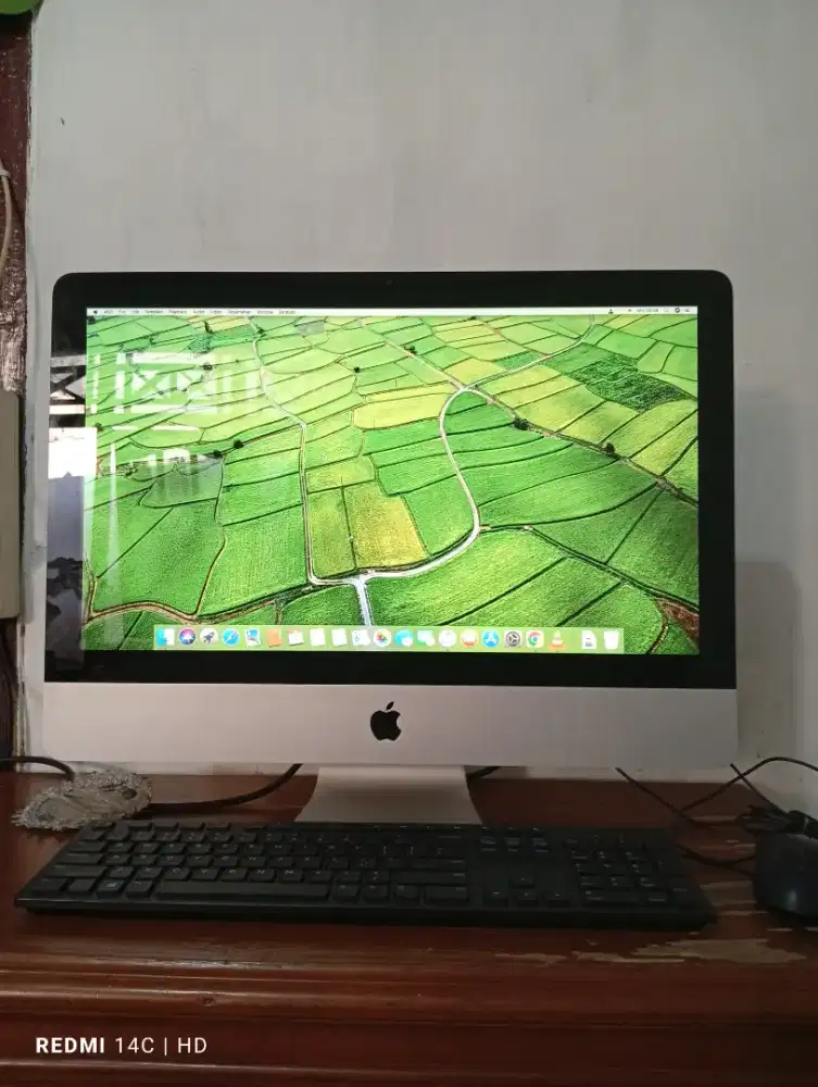 iMac 21.5 inch late 2009 A1311 (EMC 2308)