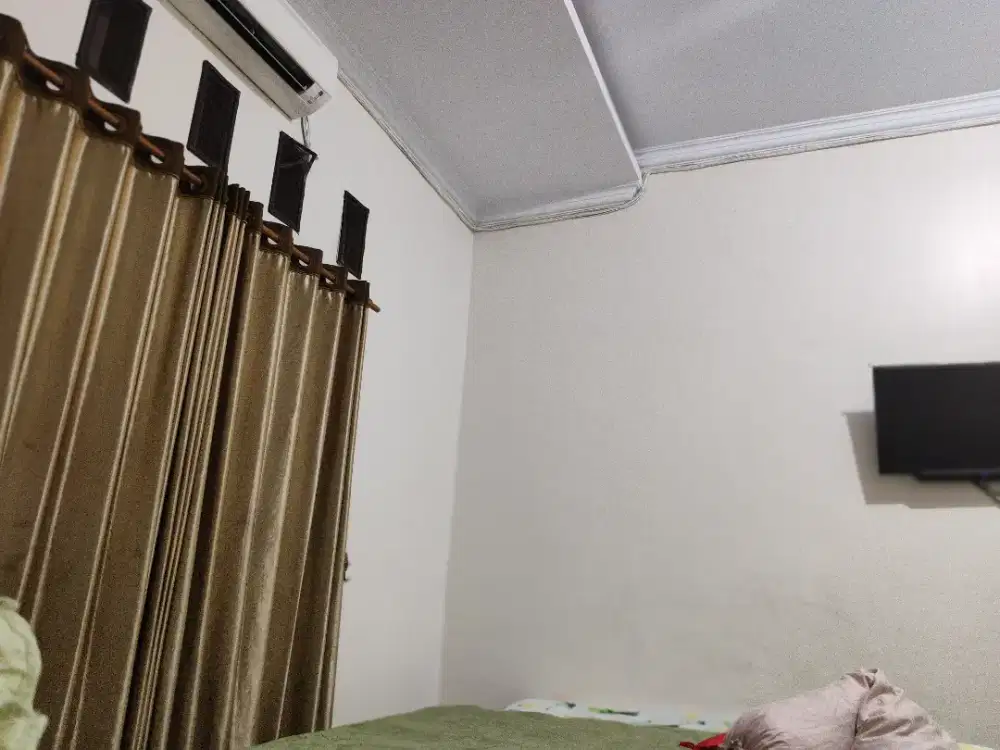 Dicari jaga orang tua