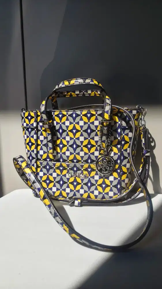 Tas guess fashion wanita kekinian original store