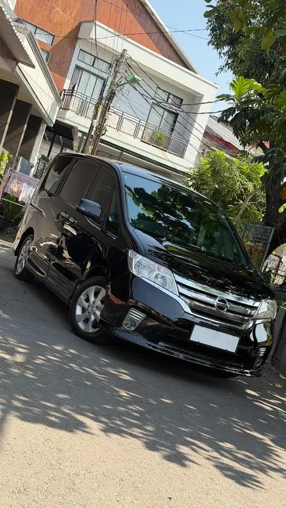 Nissan serena hws 2013