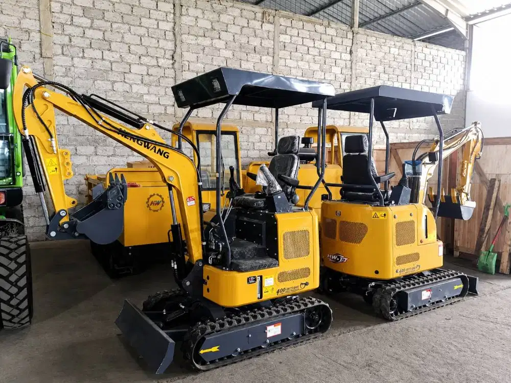 Jual Mini Excavator 1,7 Ton Merek Ternama HENGWANG Type HW-17 Termurah