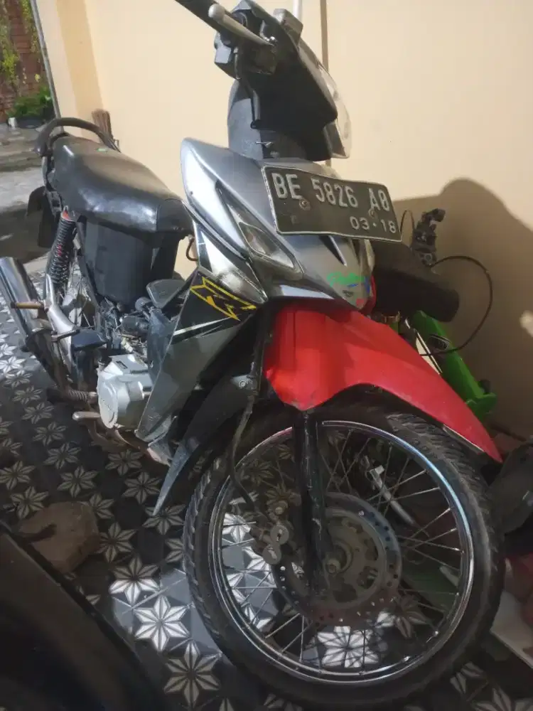 HONDA REVO 2006