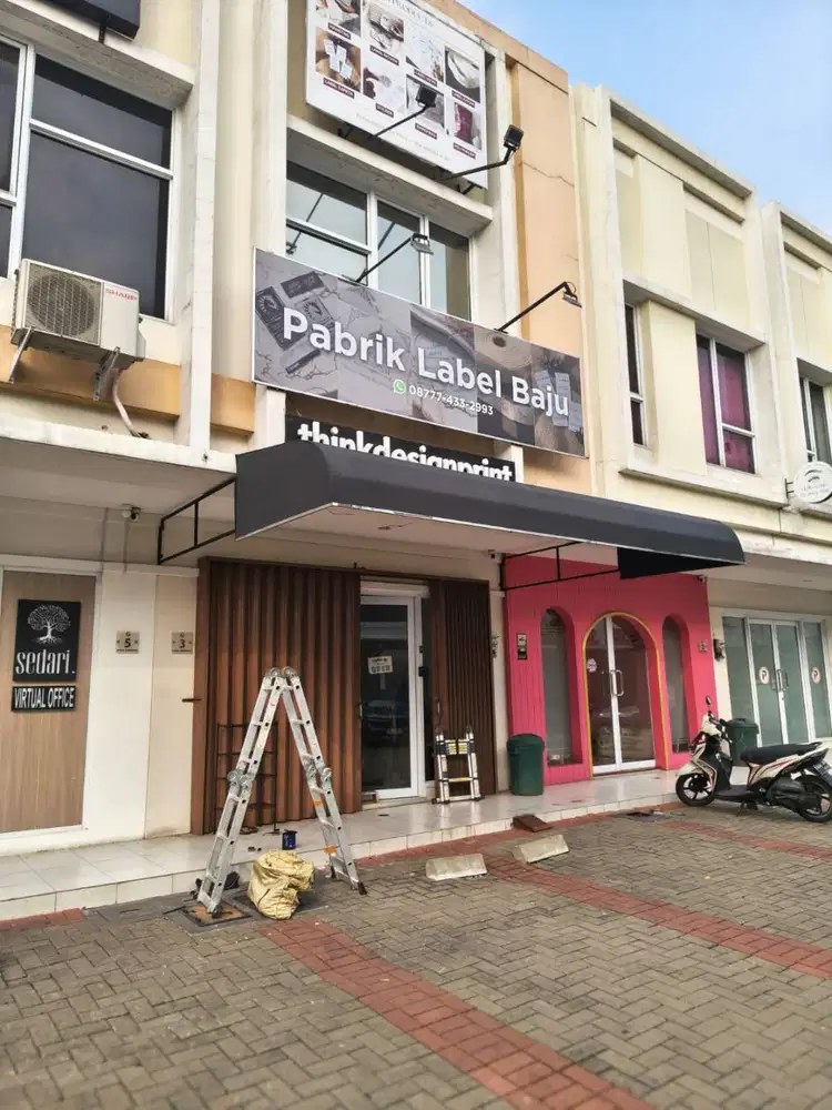 Kanopi Kain Awning Elegan, Solusi Teduh & Estetis untuk Hunian Anda