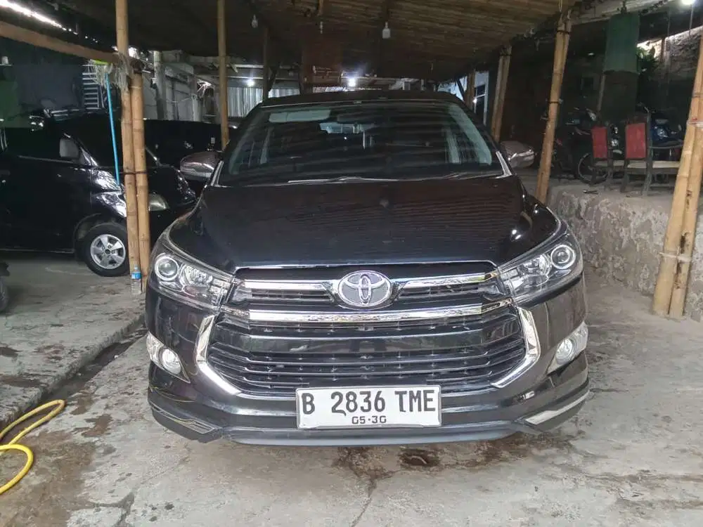 Toyota Innova Venturer 2018