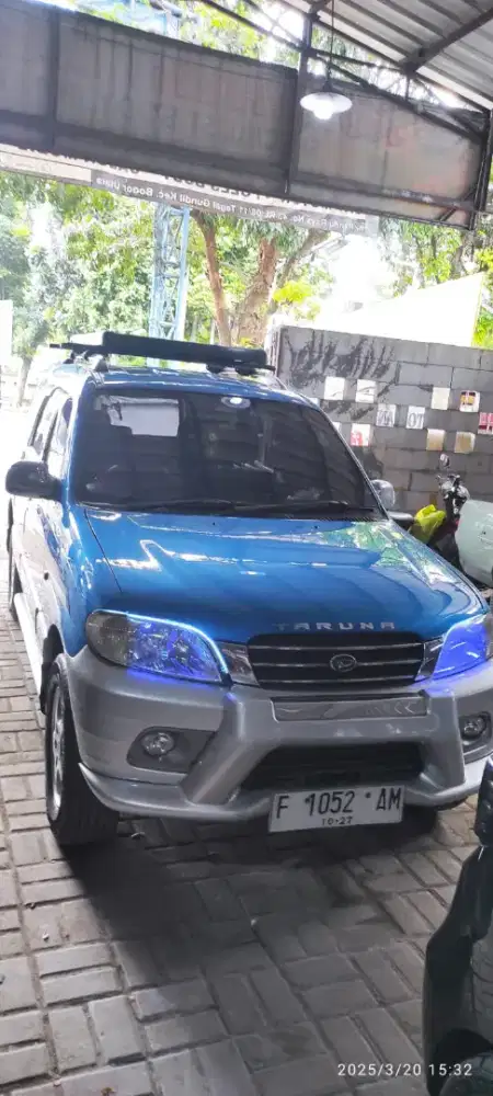 Jual taruna 2002 fgx limited edisen