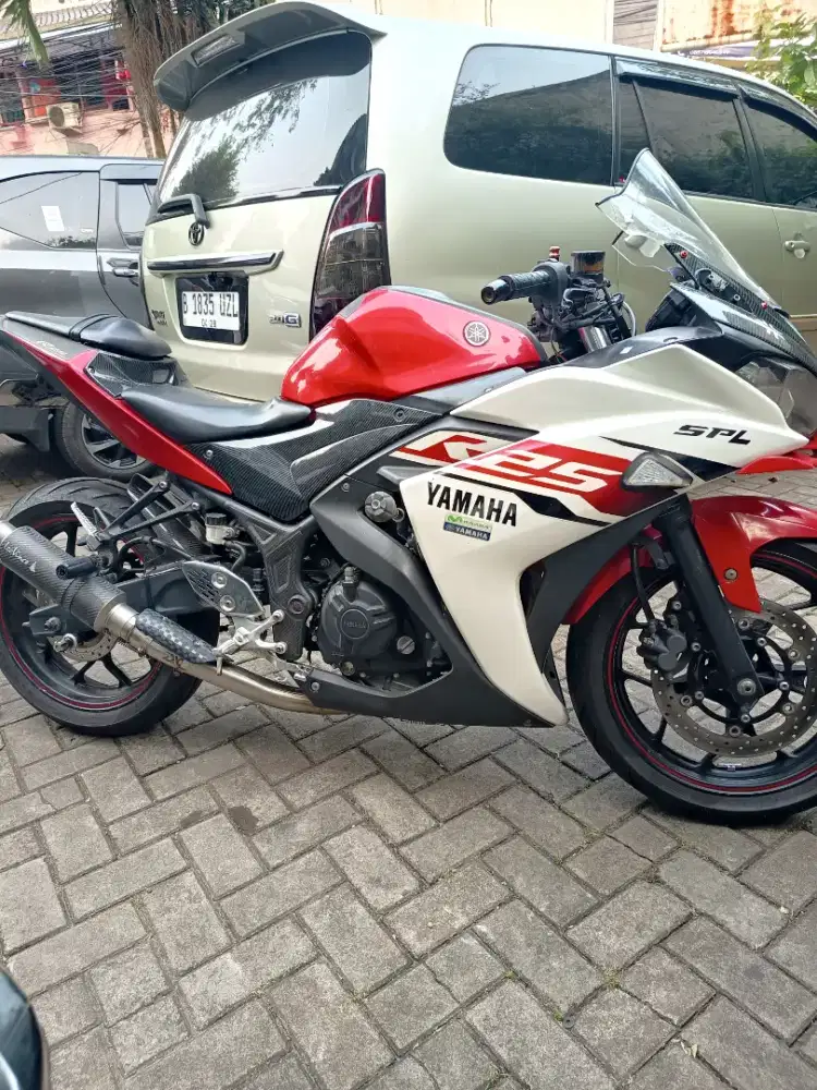 Yamaha YZF-R25 2014 LOW KM NEGO