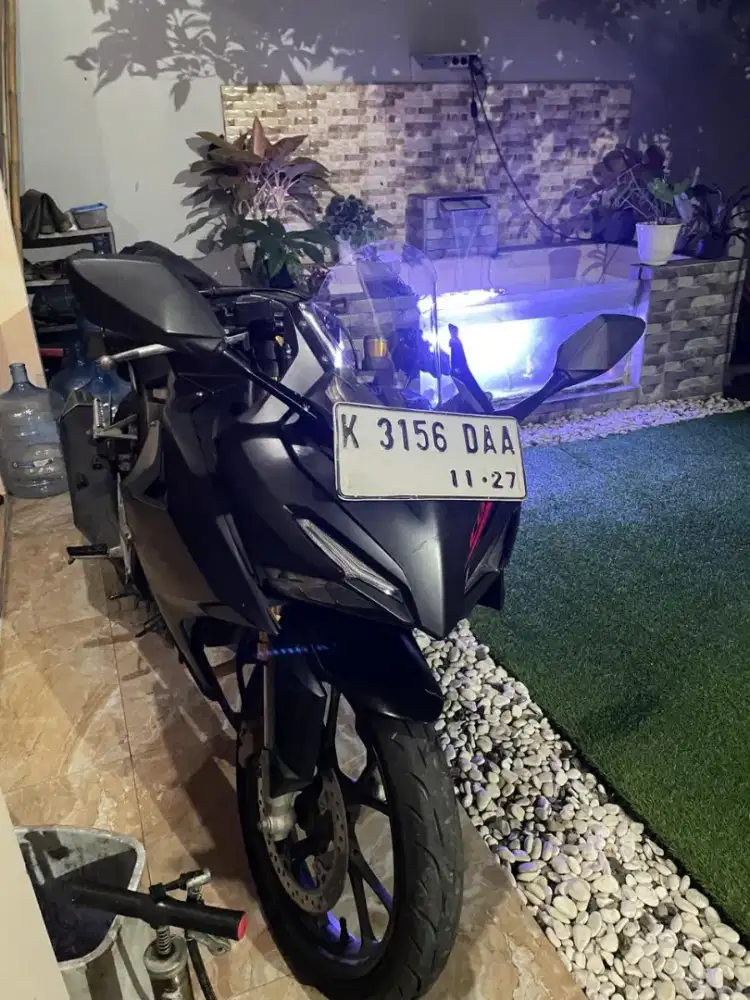 Dijual Honda CBR150R mulus terawat