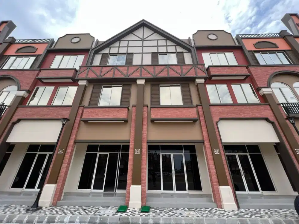 Ruko La Riviera PIK 2 DISEWA Ukuran 4,5x15 Tipe Garden Kosongan