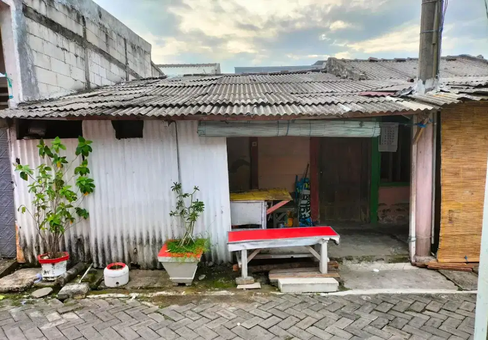 165Jt Rumah Typ 21 KBD DRIYOREJO GRESIK