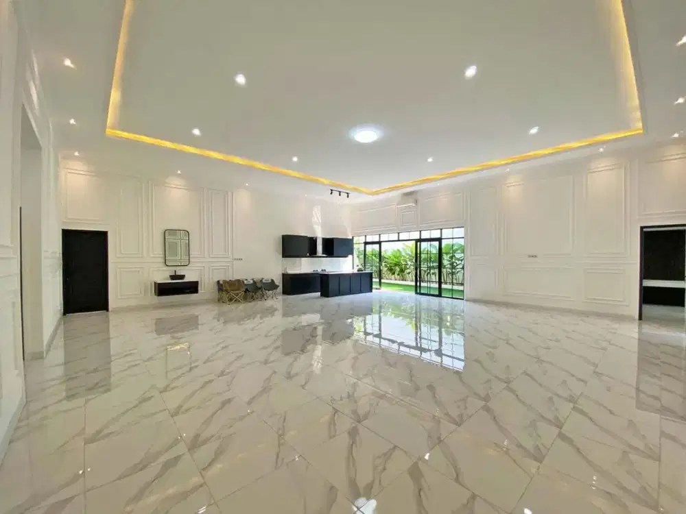 Jual Cepat Rumah Mewah Brand New Siap Huni Dengan Luas 22x23,5 Gaya Jaksel American Classic di Cilandak Jakarta Selatan