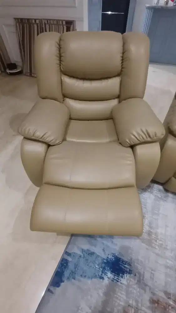 JUAL SOFA RECLINING BY CHANDRA KARYA