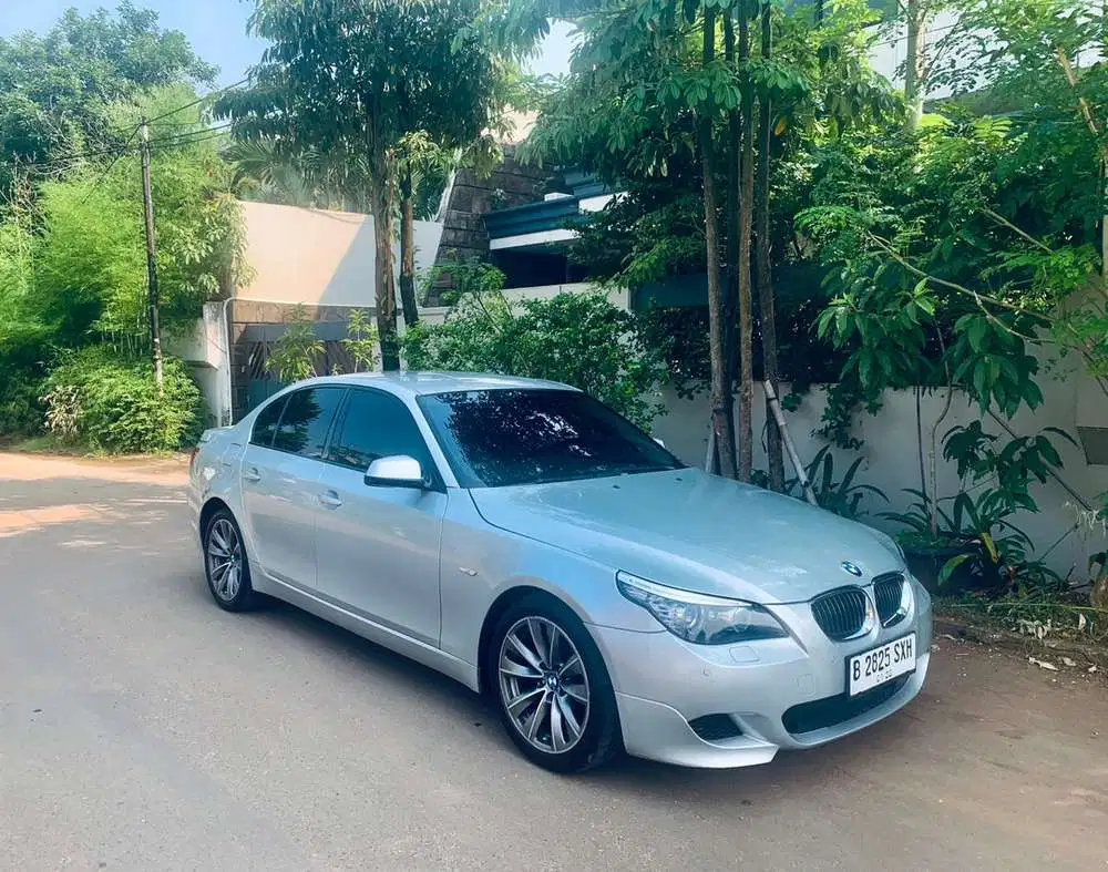BMW 530i 2010 LCI