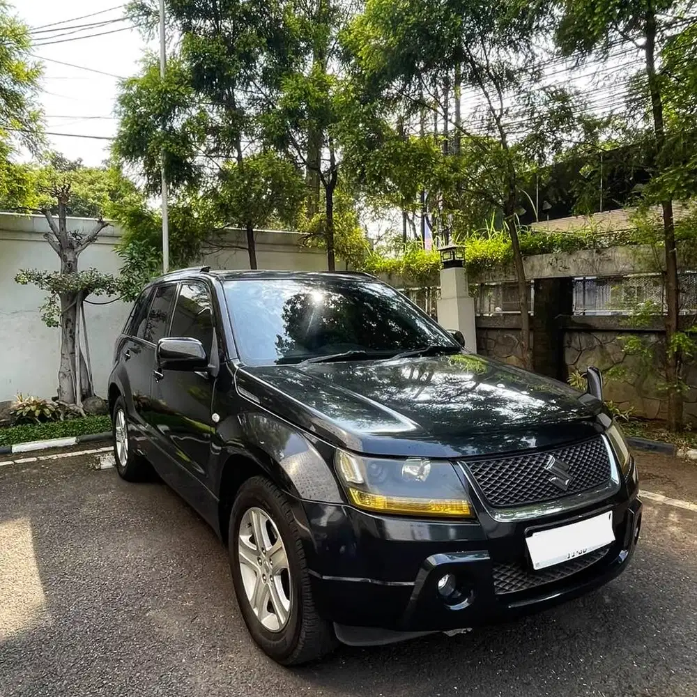 Jual Suzuki Grand Vitara 2.0 JLX MULUS ORISINIL