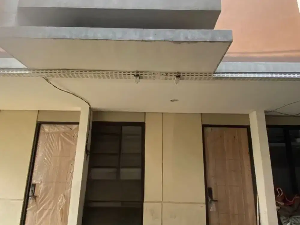 Rumah 2 Lantai Grand Duta Cluster Beryl Periuk Tangerang Banten