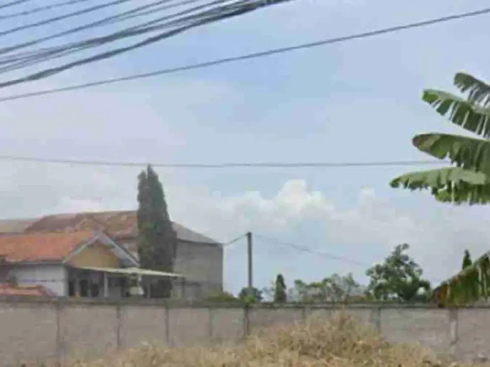 TANAH PINGGIR JALAN