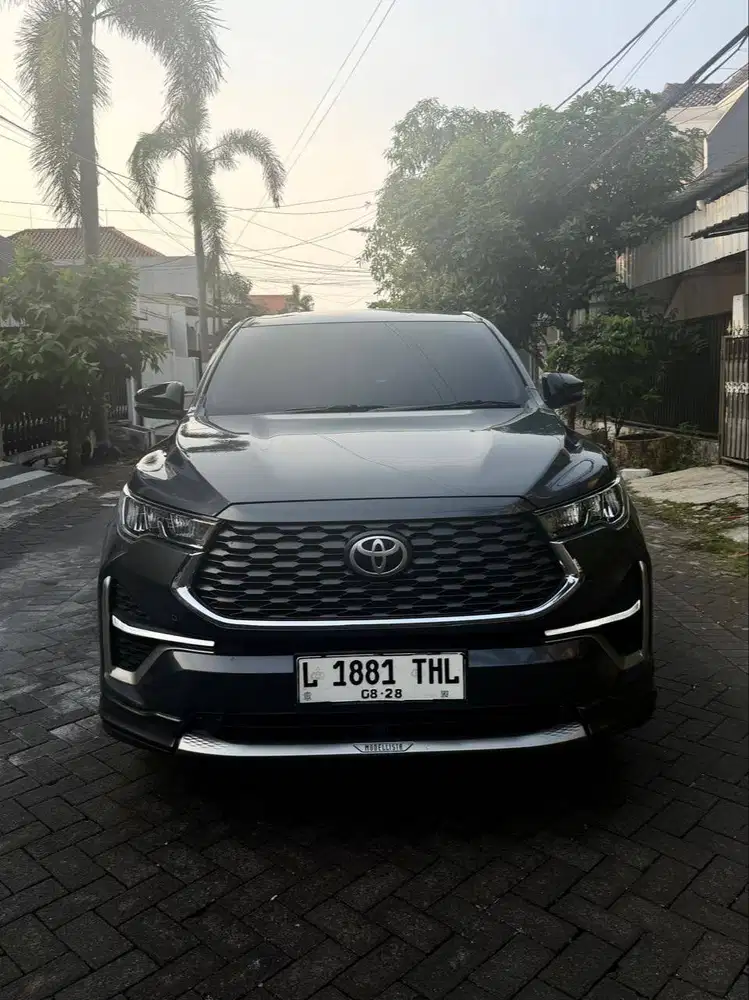 Toyota Innova Zenix V cvt 2023.Low KM14rb Sprti BARU GRESSS