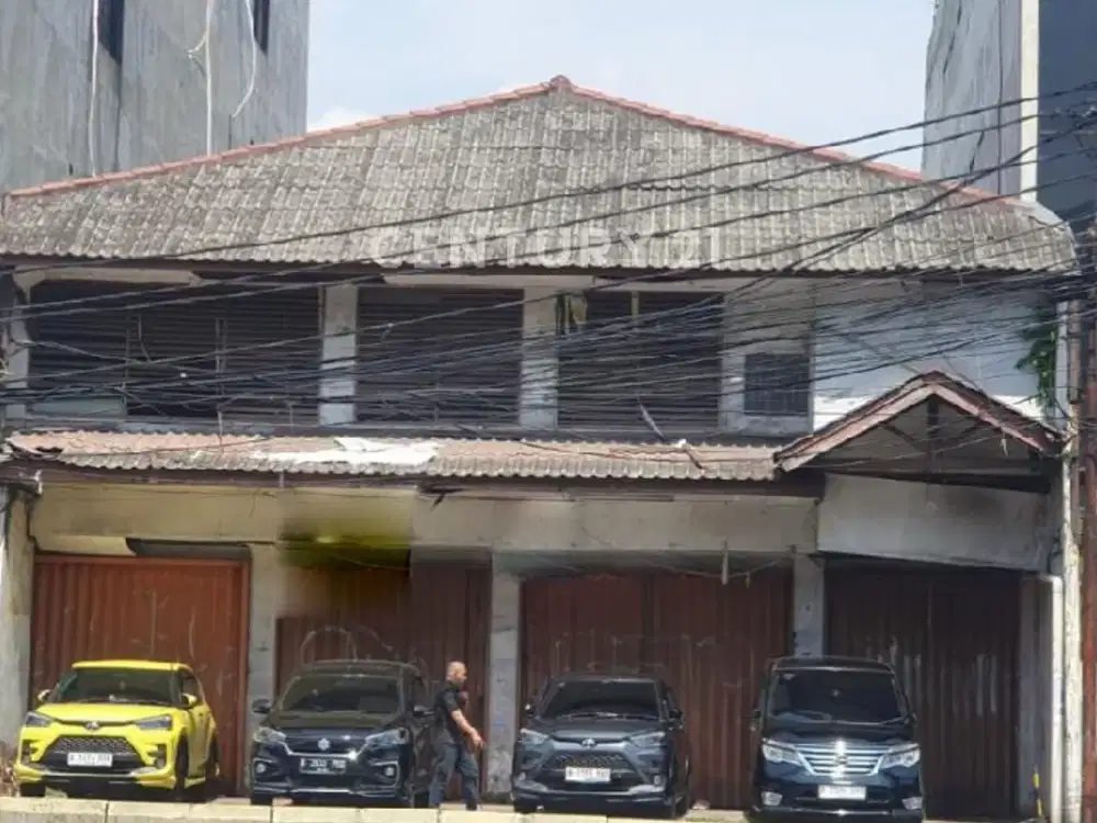 Ruko Luas Strategis Hitung Tanah Di Hasyim Ashari, Jakarta Pusat