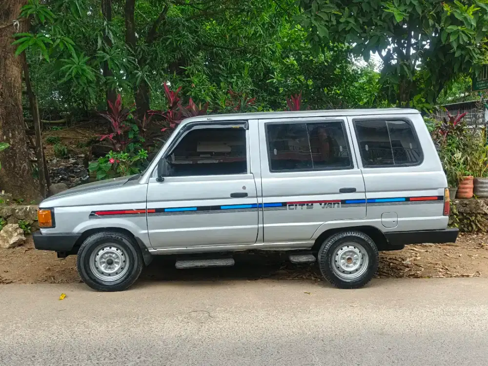 TOYOTA KIJANG SUPER LONG